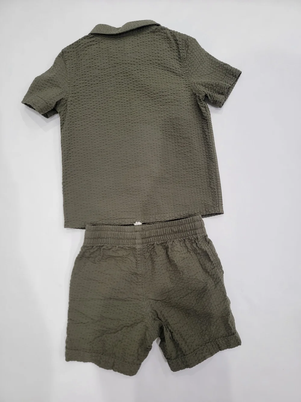 GAP Olive Green Short-Sleeve Button-Down Shirt & Shorts Set